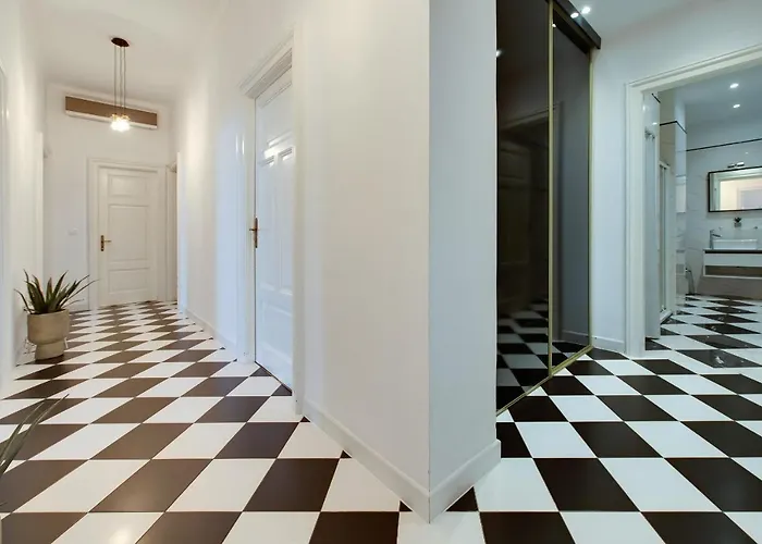 Luxury Seaview Apartment, New Aircon Heating *