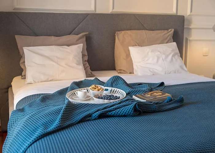 Luxury Seaview Apartment, New Aircon Heating