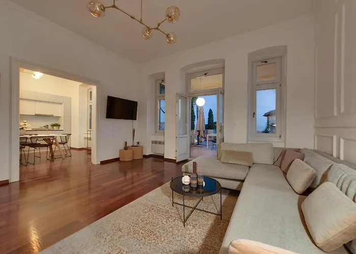 Apartment Luxury Seaview Apartment, New Aircon Heating